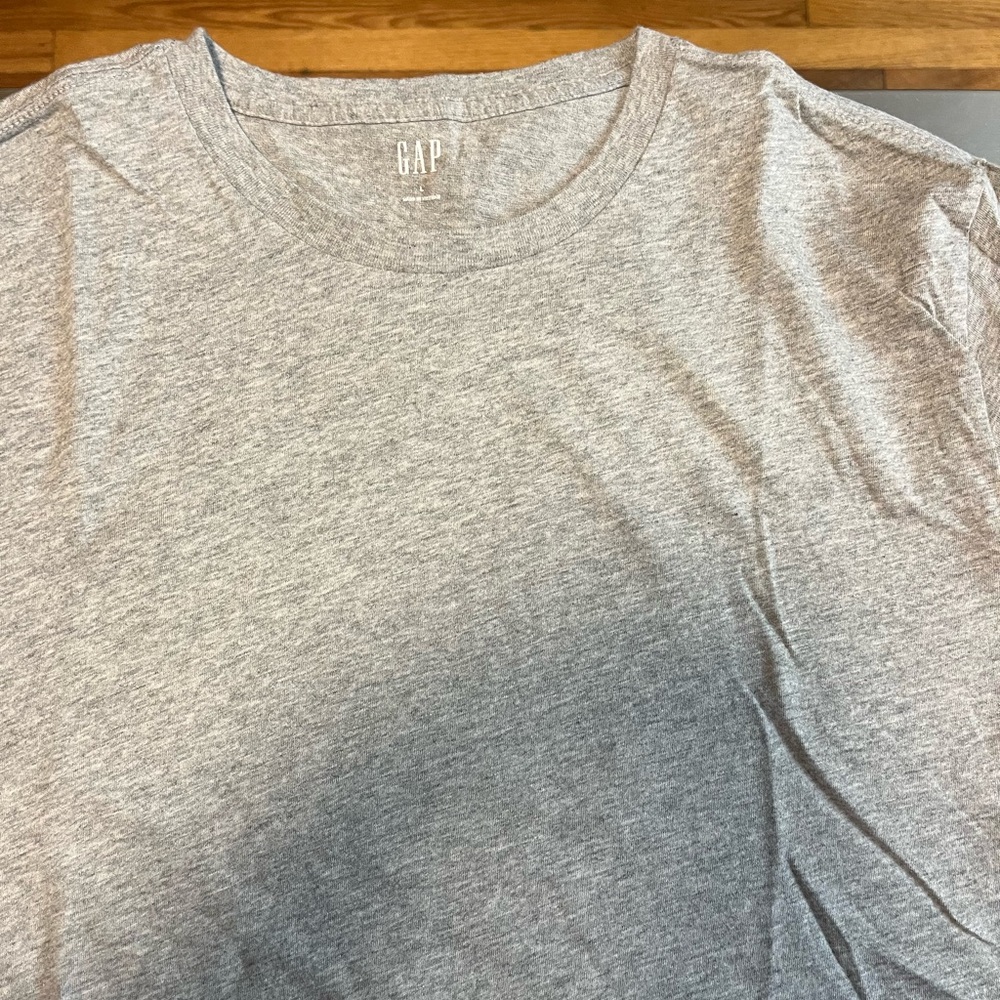 GAP Heather Gray Crewneck Tee